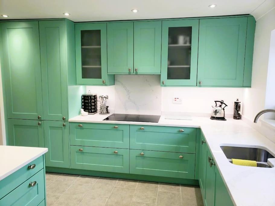 The Coach House- Stunning Detached Coastal Home, With One Car Parking Space, By Historic Deal Castle Exterior photo